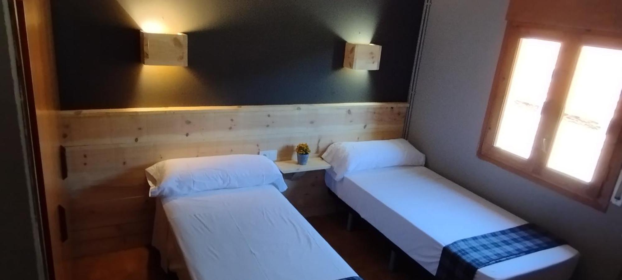 Hostal Casa Pirineus & Deportes De Aventura Baró المظهر الخارجي الصورة