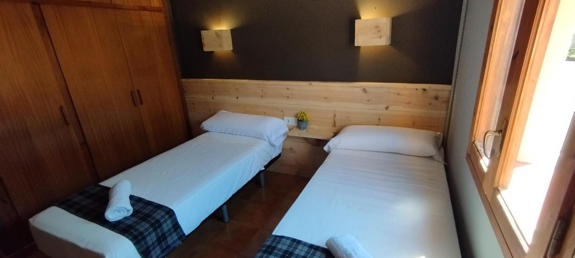 Hostal Casa Pirineus & Deportes De Aventura Baró المظهر الخارجي الصورة