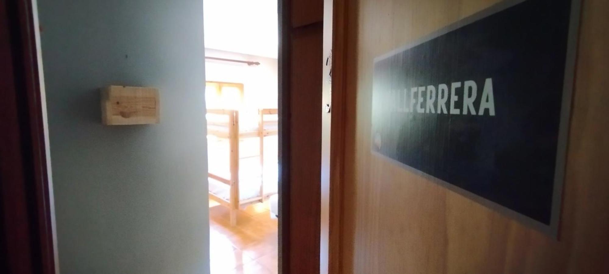 Hostal Casa Pirineus & Deportes De Aventura Baró المظهر الخارجي الصورة